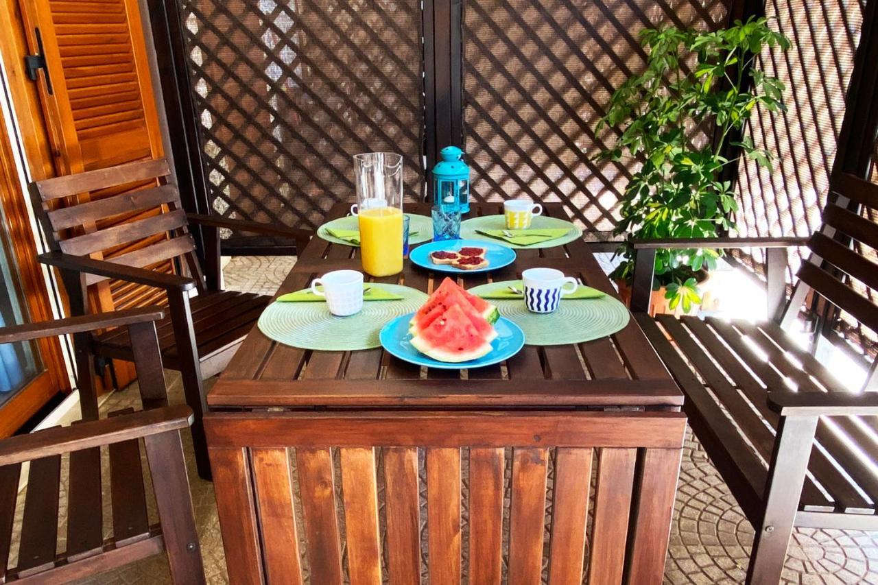 La Rotonda - Casa Vacanze ジョヴィナッツォ エクステリア 写真