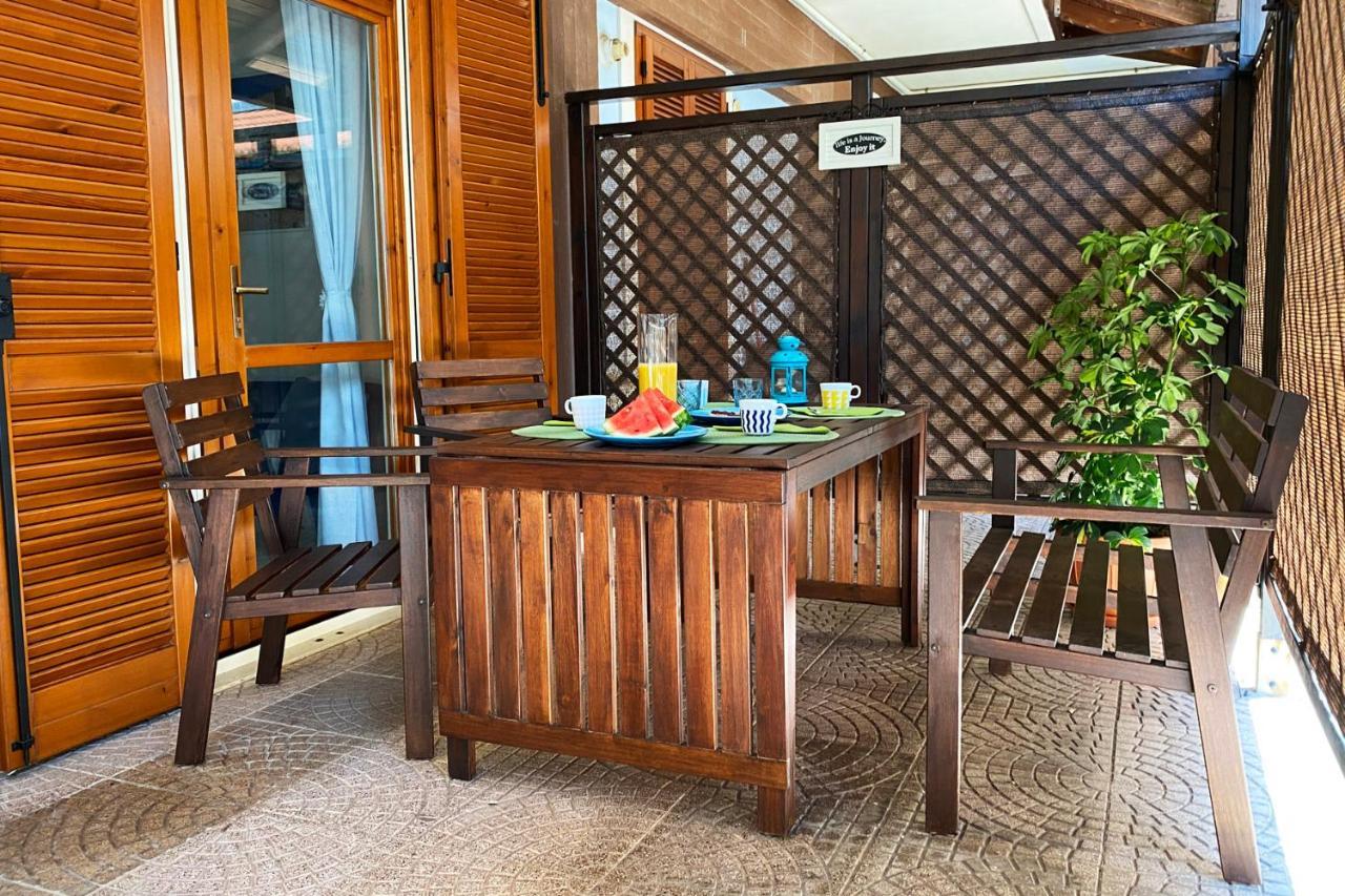 La Rotonda - Casa Vacanze ジョヴィナッツォ エクステリア 写真