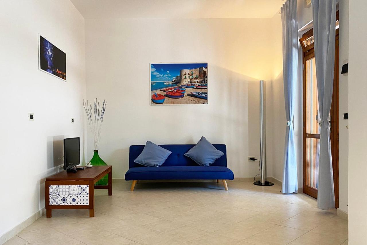 La Rotonda - Casa Vacanze ジョヴィナッツォ エクステリア 写真